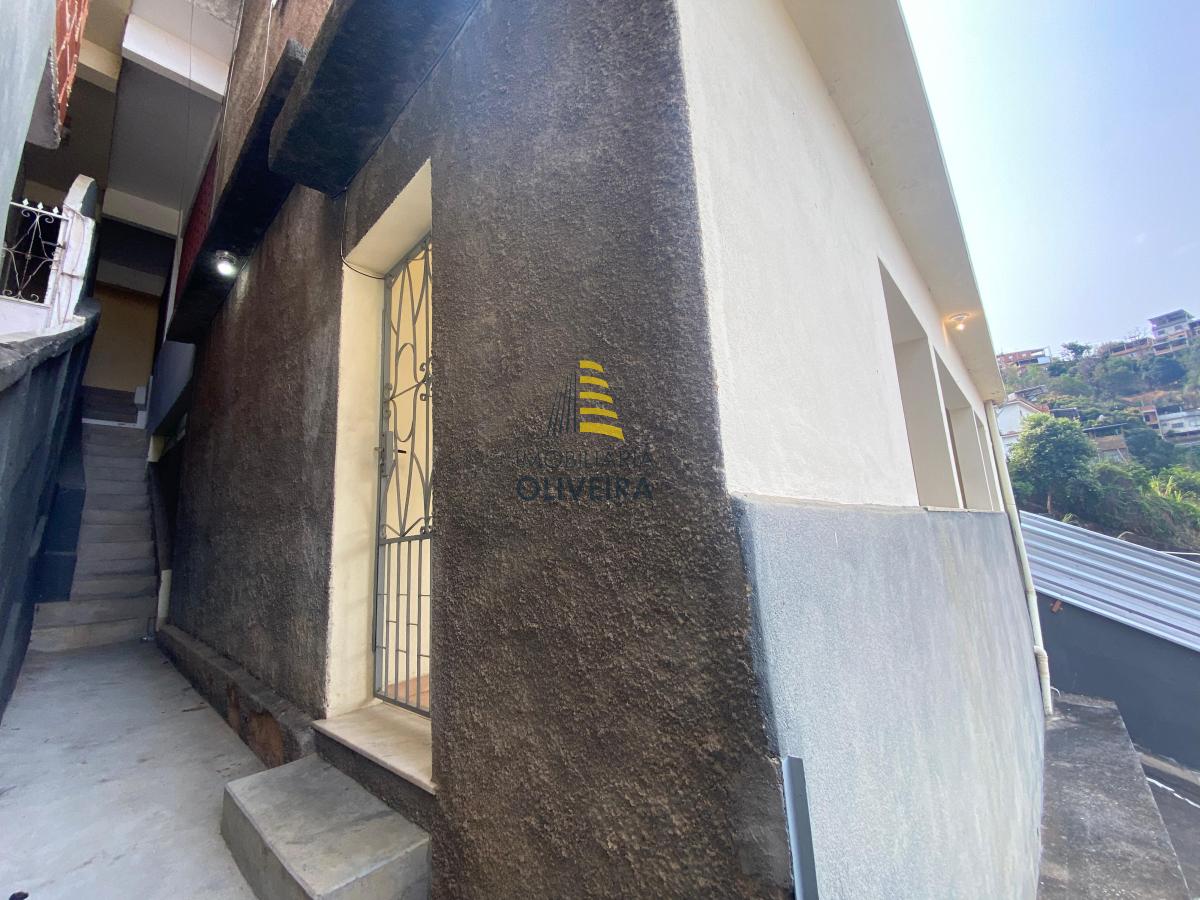 Casa -  Morro Santa Rosa - Imobiliária Oliveira