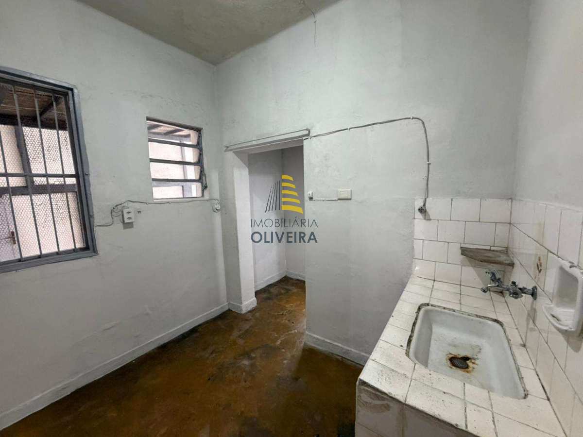 Casa - Vila Laroca - Imobiliária Oliveira
