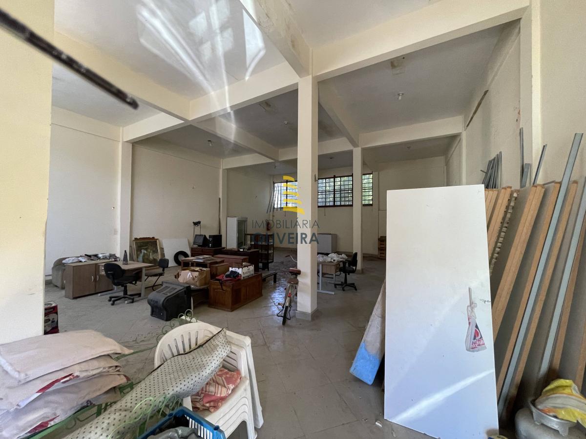 Galpão - Vila Laroca - Imobiliária Oliveira