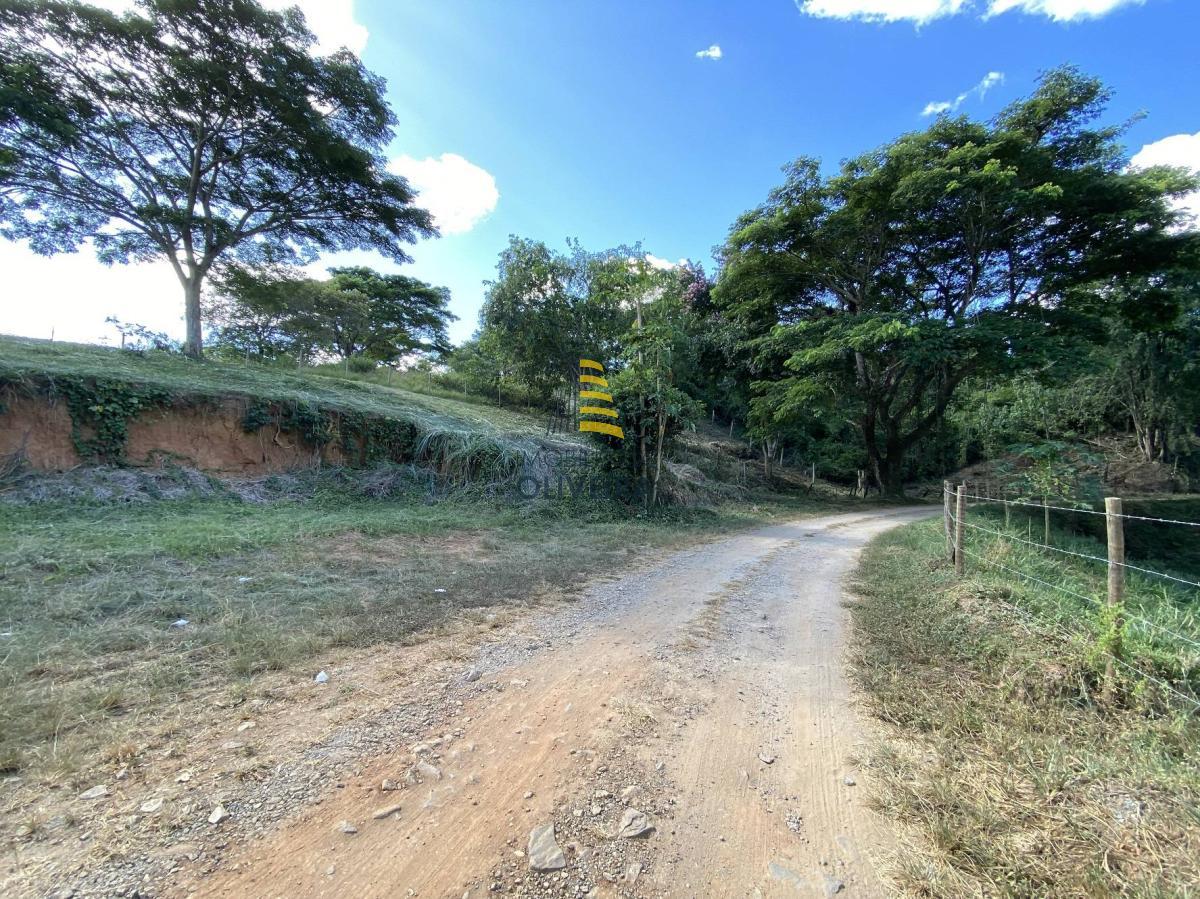 Terreno - Clube dos 200 - Imobiliária Oliveira